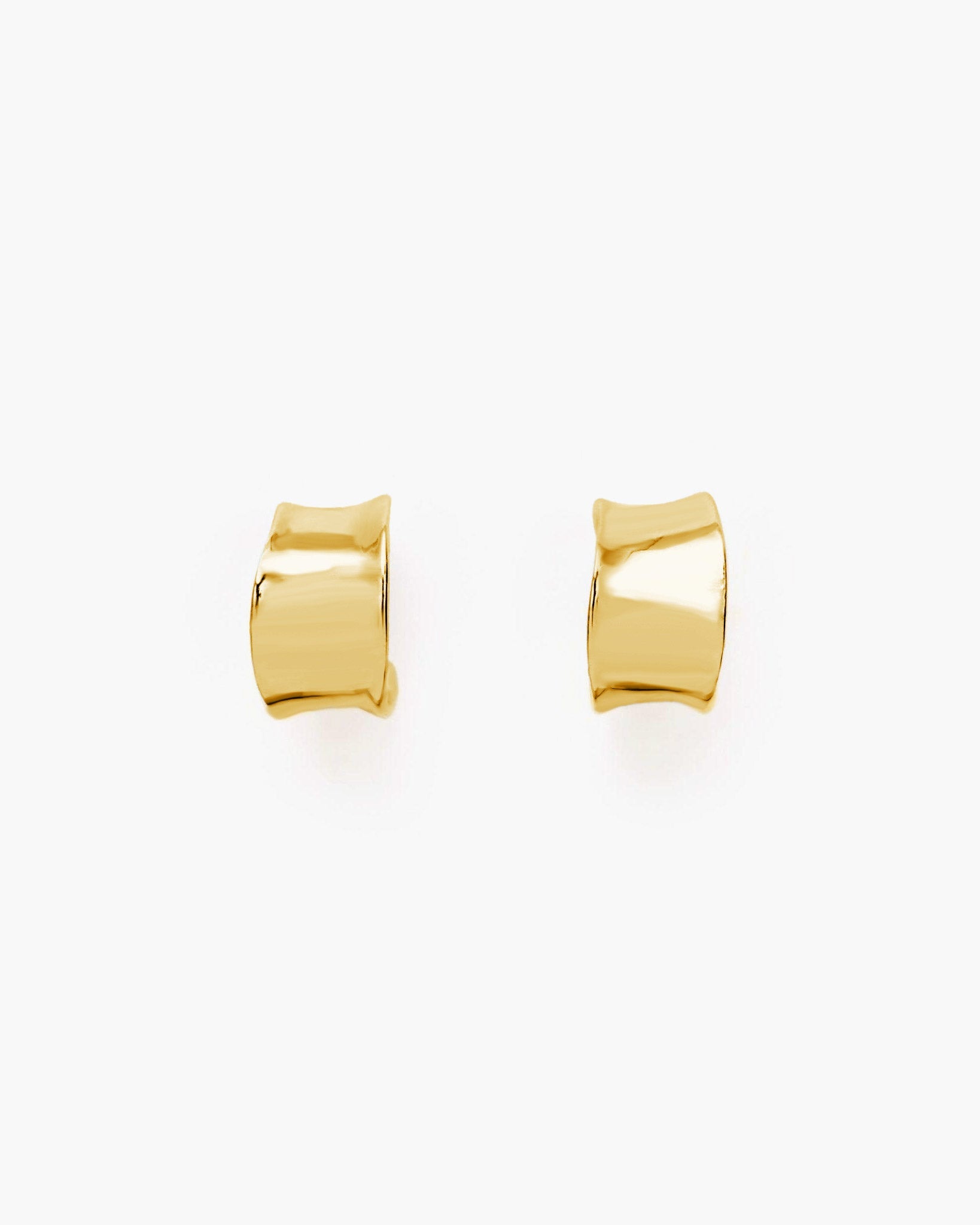 Chunky Flowy Hoop Earrings in Gold